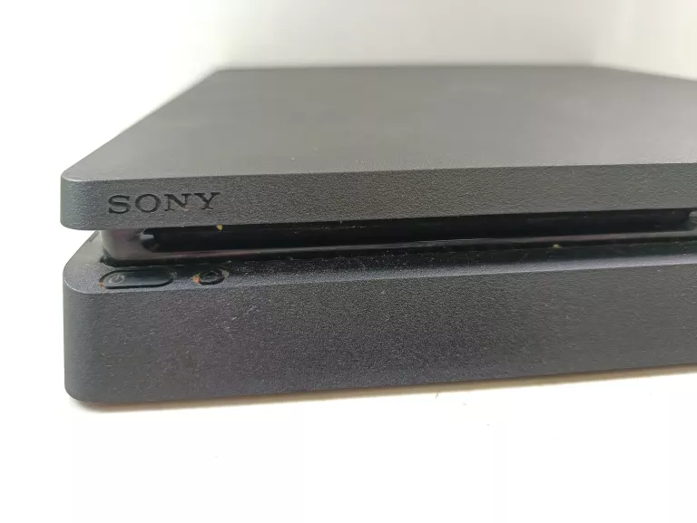 KONSOLA PS4 SLIM 1TB