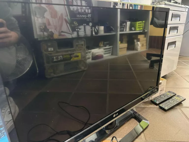 TELEWIZOR LG 32LN5400 + DEKODER DVBT2