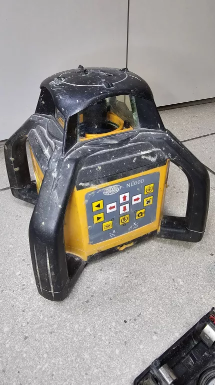 NIWELATOR LASEROWY NIVEL SYSTEM CZERWONY CYFROWY NL600 LOMBARD TRZEBNICA
