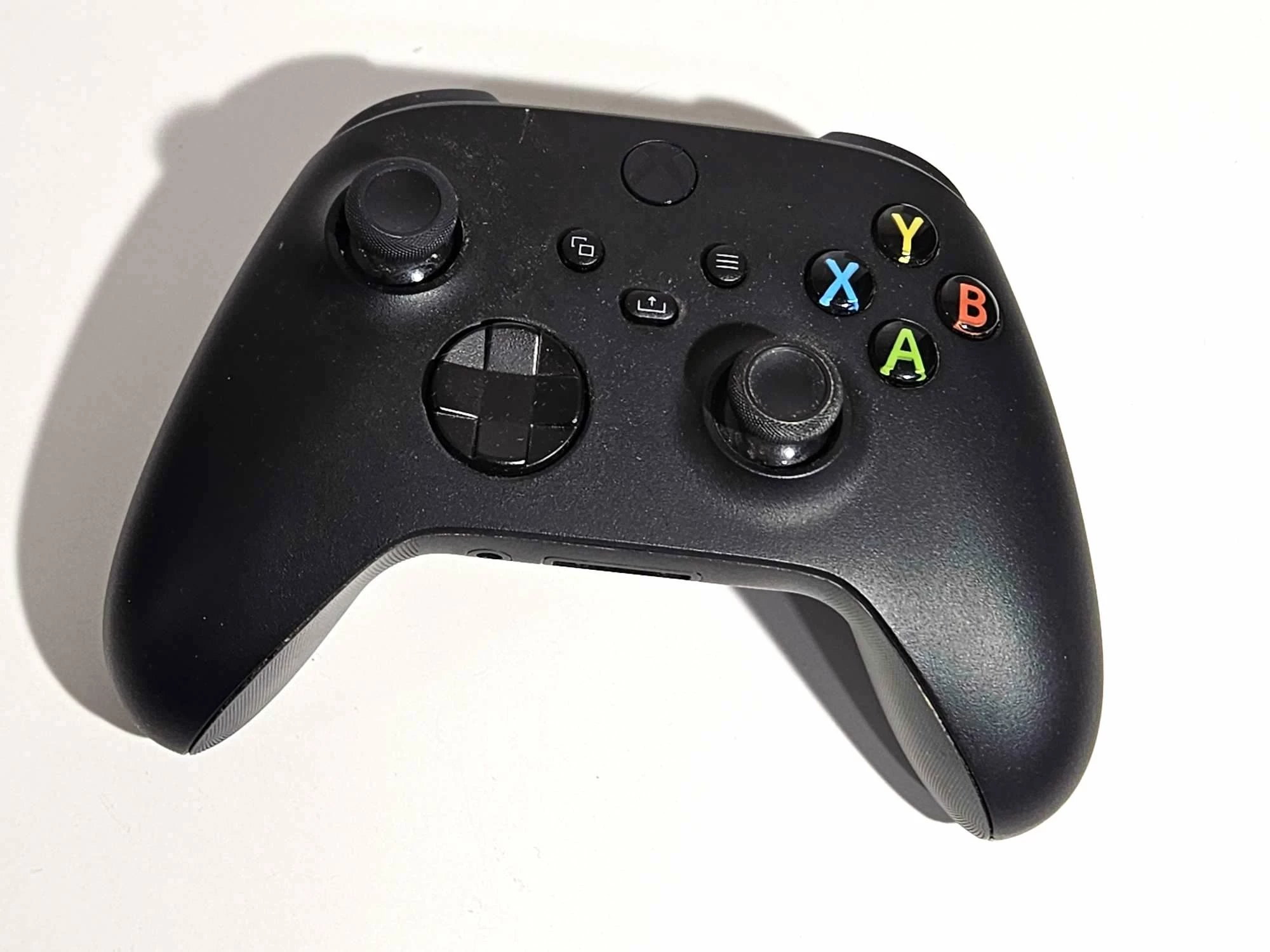 xbox-series-x-1tb-komplet-informacje-o-bezpieczenstwie-218669-1