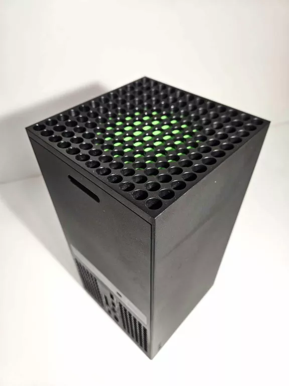 xbox-series-x-1tb-komplet-struga-29-radom