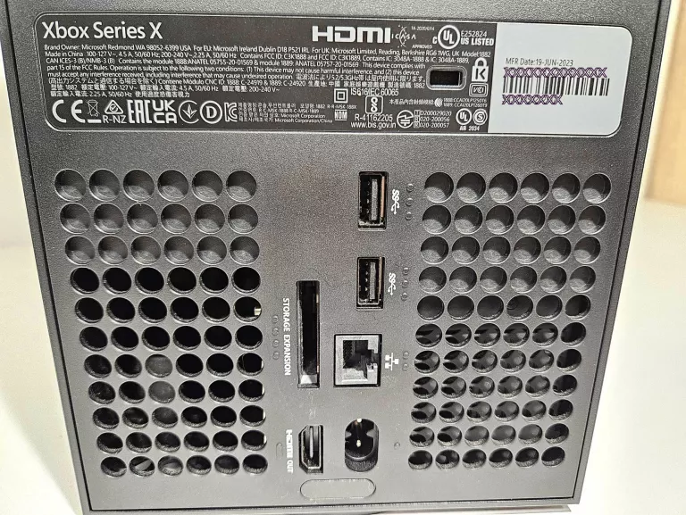 xbox-series-x-1tb-komplet-stan-11323-2