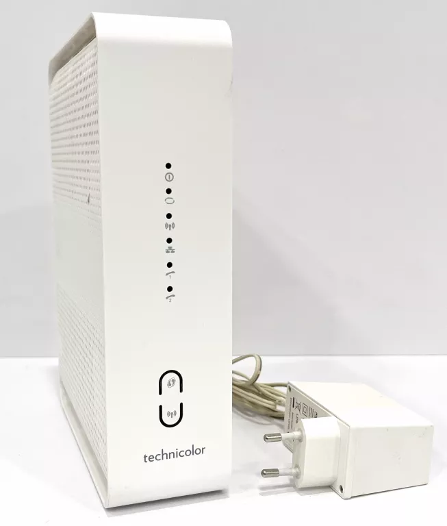 ROUTER TECHNICOLOR CGA2121
