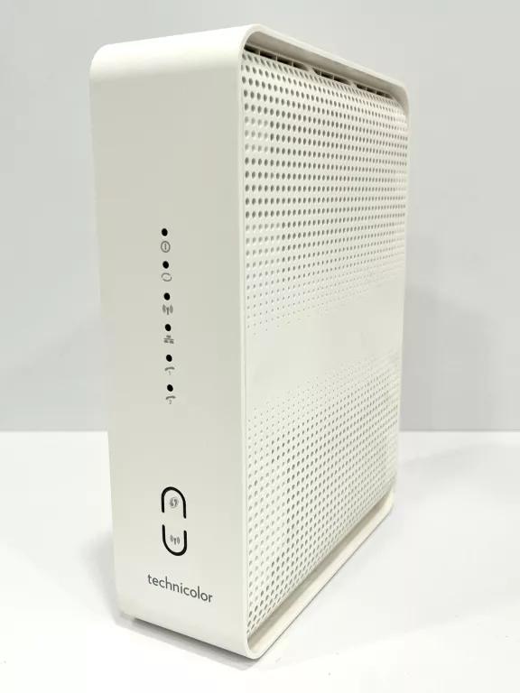 ROUTER TECHNICOLOR CGA2121