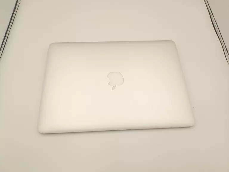 LAPTOP APPLE MACBOOK AIR 13.3 (MID 2013) (I5/1.3GH) 4GB/128GB
