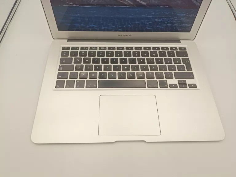 LAPTOP APPLE MACBOOK AIR 13.3 (MID 2013) (I5/1.3GH) 4GB/128GB