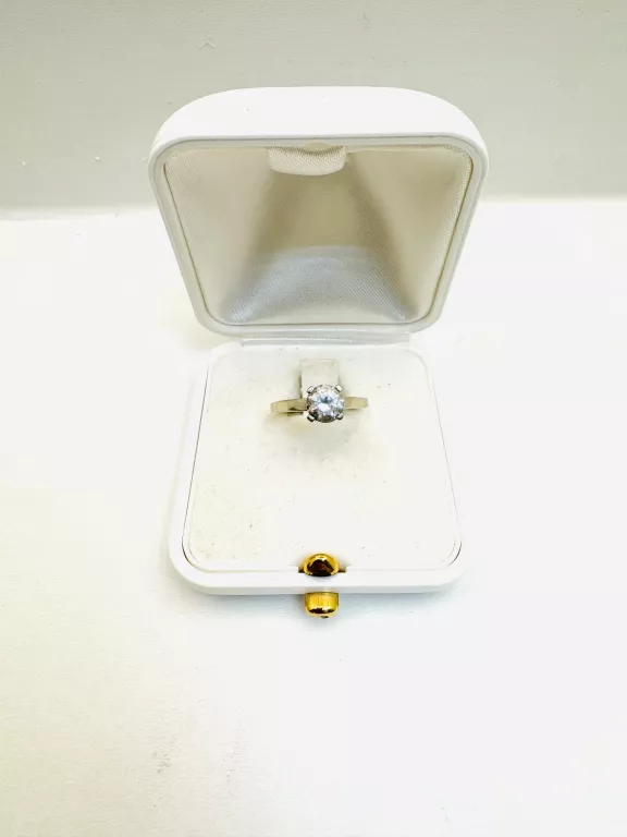 pierscionek-z-bialego-zlota-w163g-p585-r12-staromiejska-6-jawor