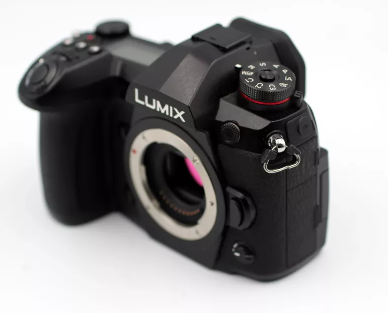 APARAT PANASONIC LUMIX DC-G9 BODY