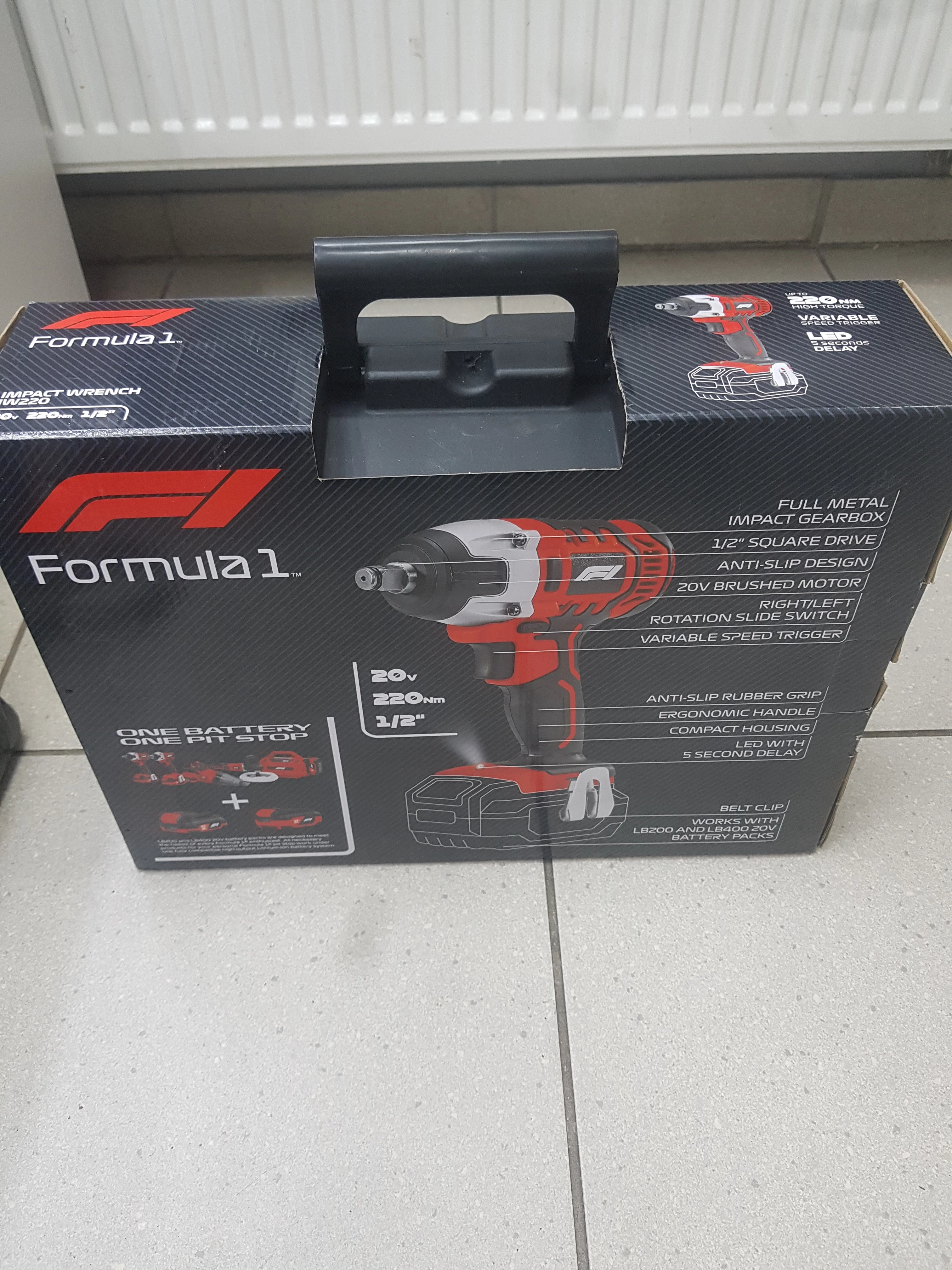 klucz-udarowy-do-kol-formula-1-iw300nasadki-henryka-poboznego-26e-trzebnica