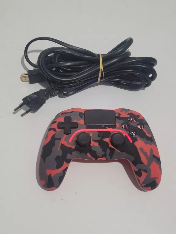 KONSOLA SONY PLAYSTATION 4 PS4 MODEL CUH-1216B 1TB ZESTAW