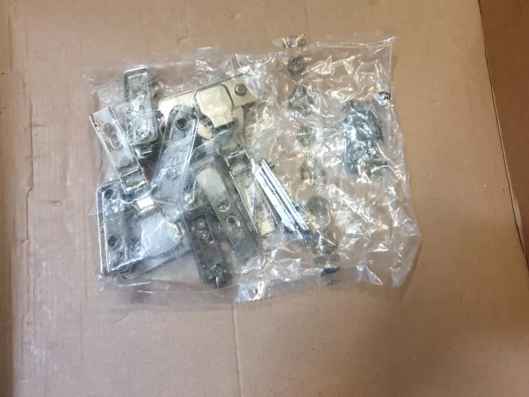 zestaw-do-drzwi-podwojnie-skladanych-rodzaj-248211-867047