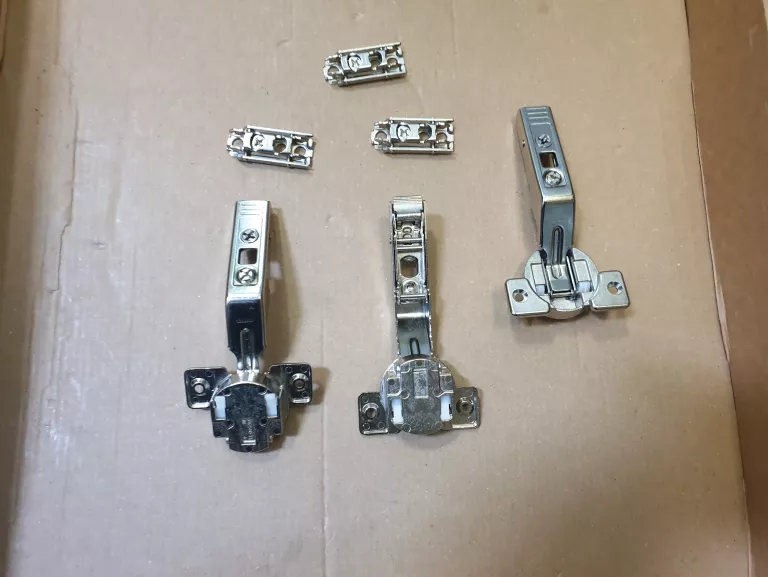 zestaw-do-drzwi-podwojnie-skladanych-ean-gtin-3663602643197