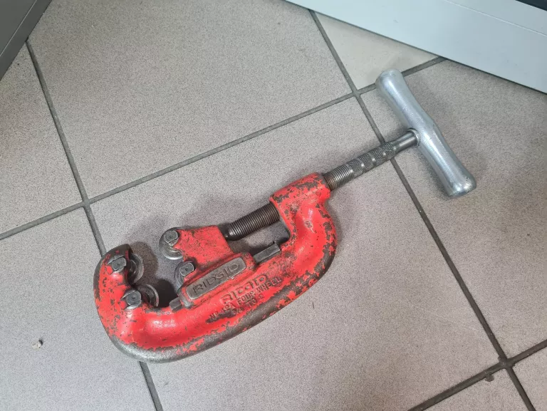 duzy-obcinak-do-rur-ridgid-no-42a-saturna-41-glogow