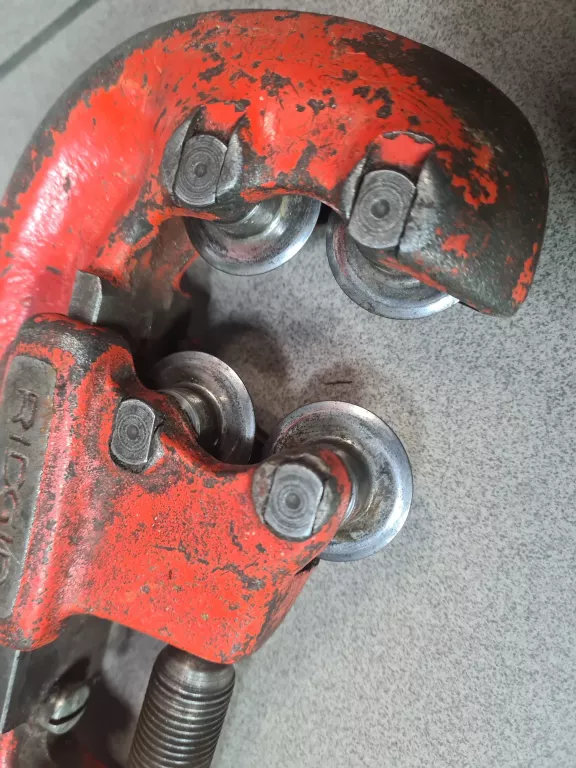 duzy-obcinak-do-rur-ridgid-no-42a-stan-11323-2