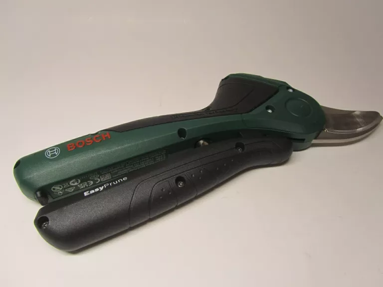 SEKATOR AKUMULATOROWY BOSCH EASYPRUNE