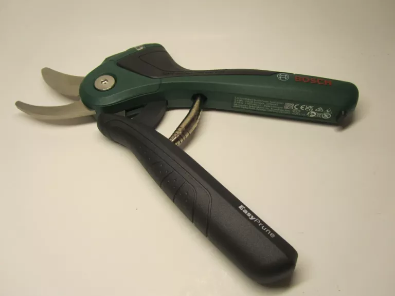 SEKATOR AKUMULATOROWY BOSCH EASYPRUNE