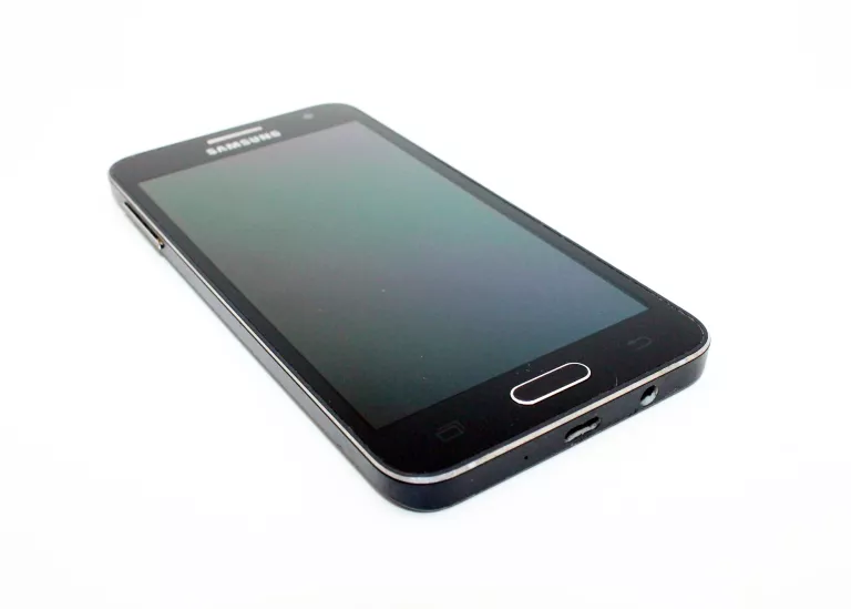 TELEFON SAMSUNG GALAXY A3 SM-A300FU