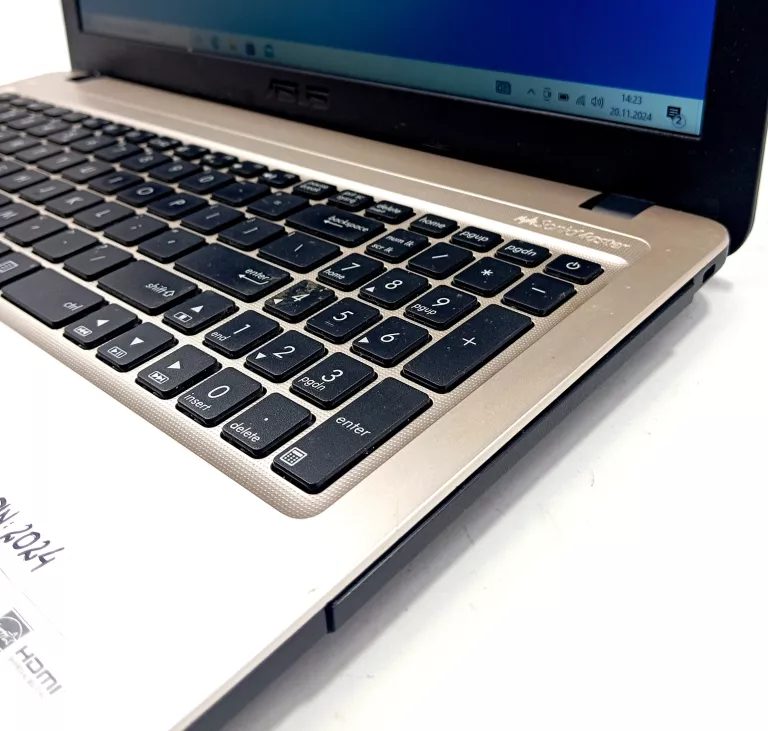 LAPTOP ASUS VIVOBOOK A540N 4GB / 500GB ŁADOWARKA + PLECAK