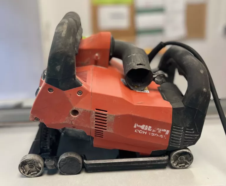 BRUZDOWNICA HILTI DCH-150-SL 2400 W150MM