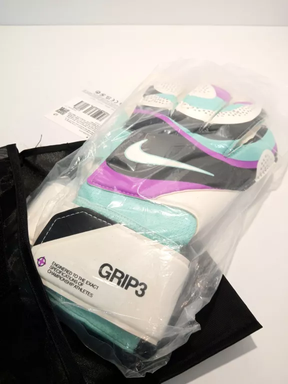 rekawice-bramkarskie-nike-grip3-fb2998-010-multikolor-rozmiar-9-ean-gtin-196968939855