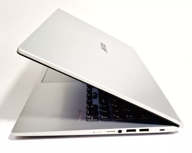 LAPTOP ASUS X509JA 8/500GB