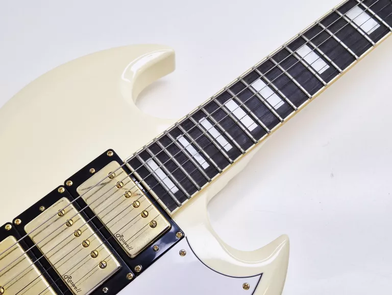 GITARA ELEKTRYCZNA HARLEY BENTON DC-600 VI ORAZ WZMACNIACZ MARSHALL MG15
