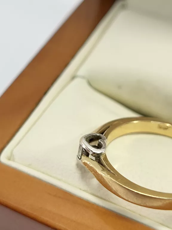 ZŁOTY PIERŚCIONEK SERCE PR. 585 BRIJU ROZMIAR - 10 Z DIAMENTEM !