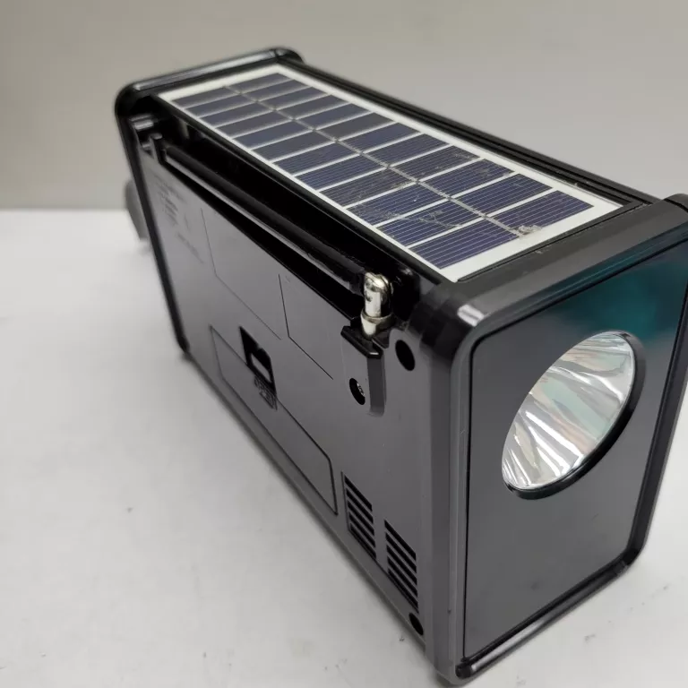 RADIO SOLARNE KUCHENNE USB FM AM TF BLUETOOTH