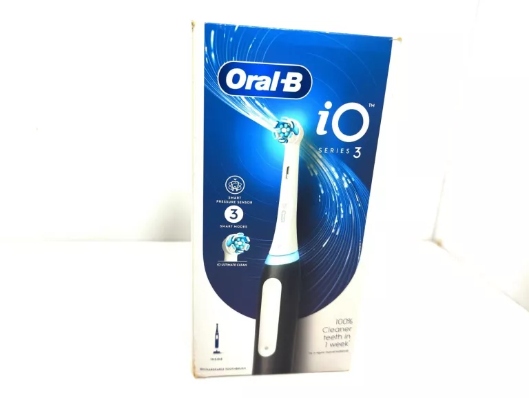 SZCZOTECZKA ORAL B IO SERIES 3