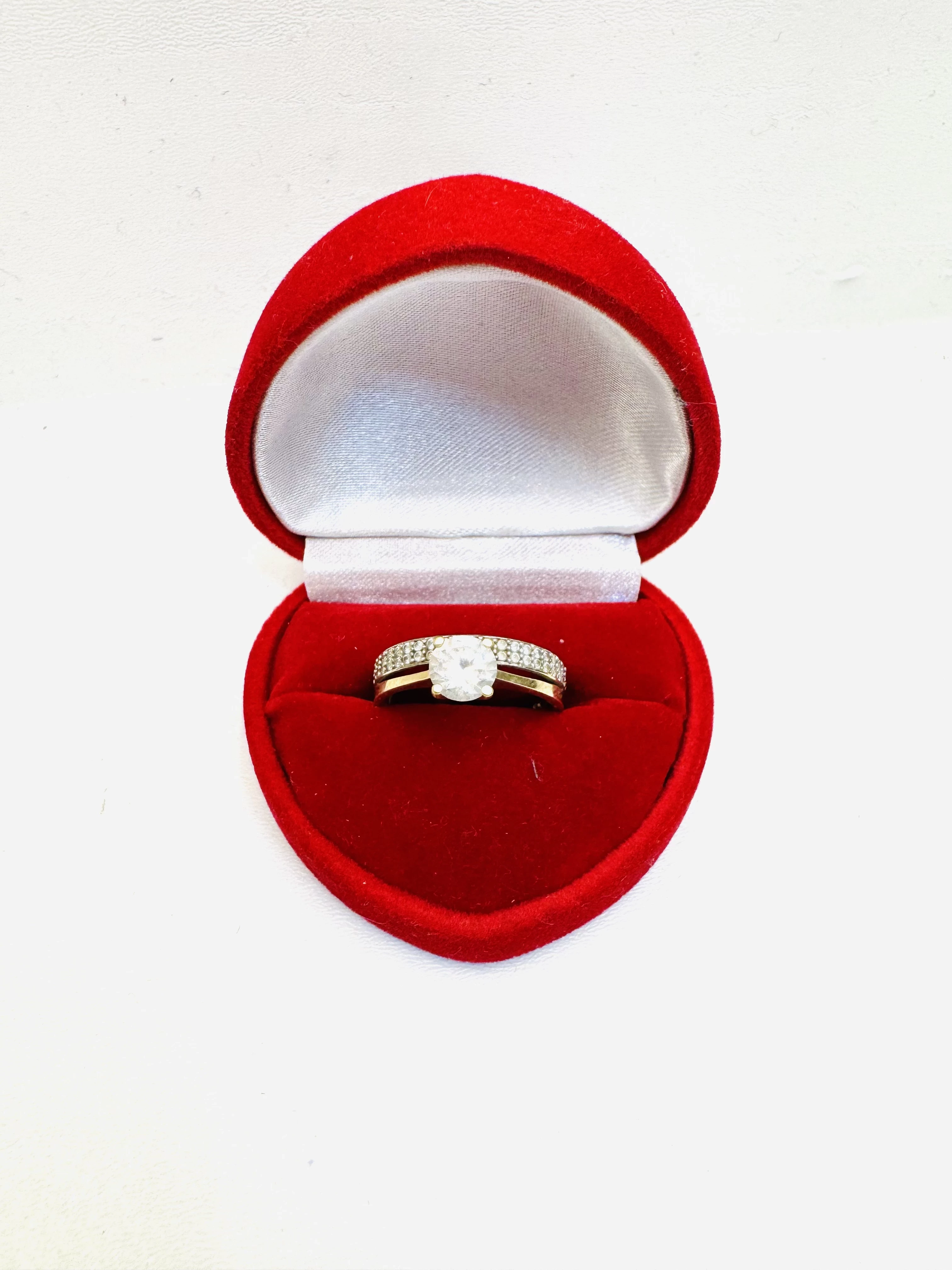 piekny-zloty-pierscionek-p333-w224g-r14-staromiejska-6-jawor