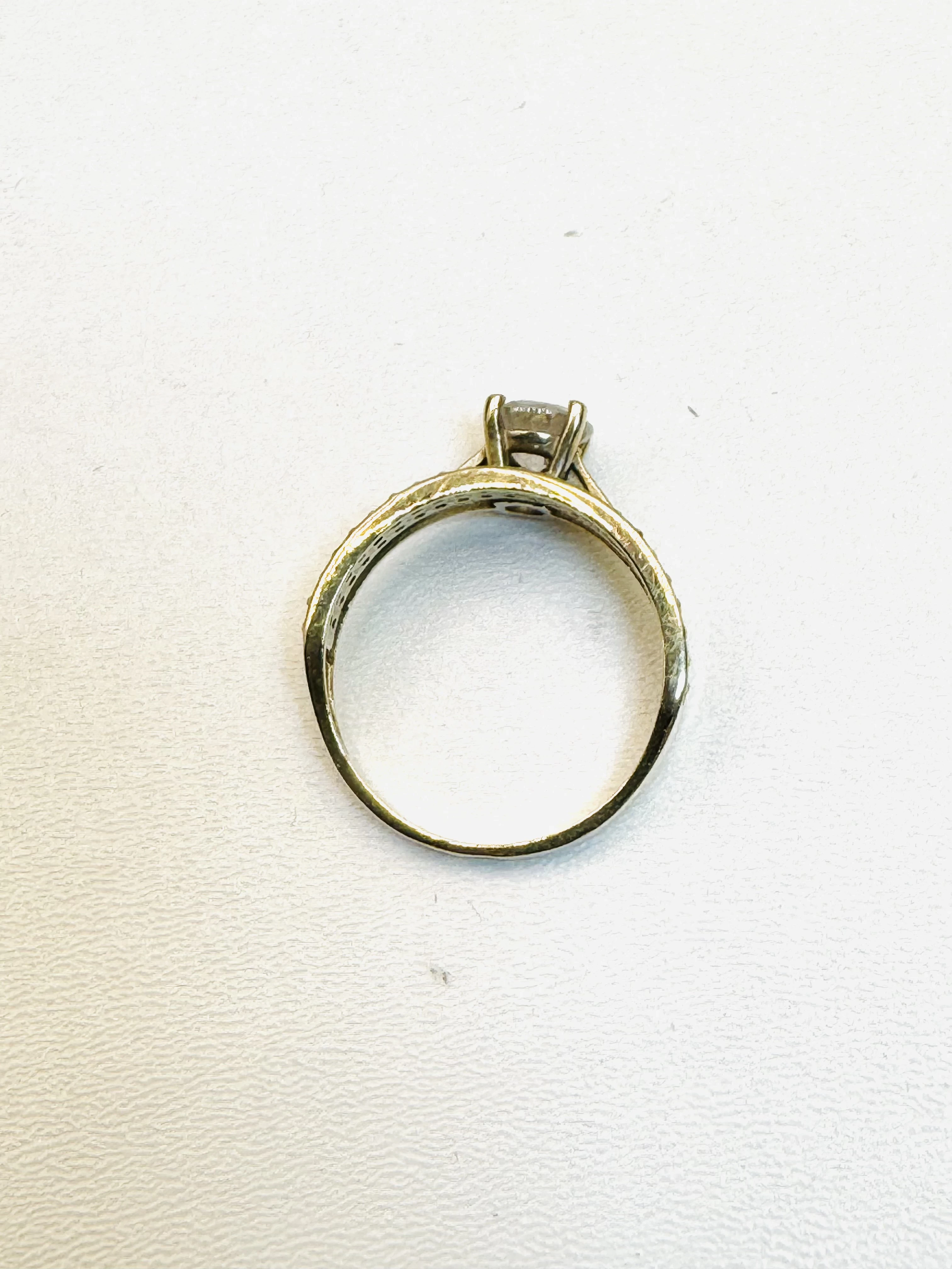 piekny-zloty-pierscionek-p333-w224g-r14-rodzaj-2205-2