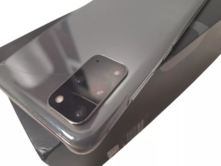 telefon-samsung-galxy-s20-5g-patrz-opis-kolor-127448-3
