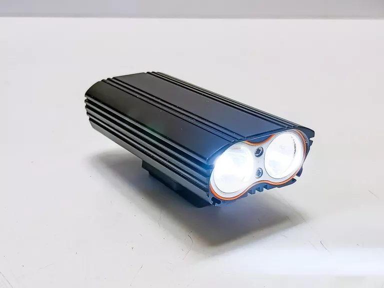 LAMPKA ROWEROWA BECOOL BC-FL1581
