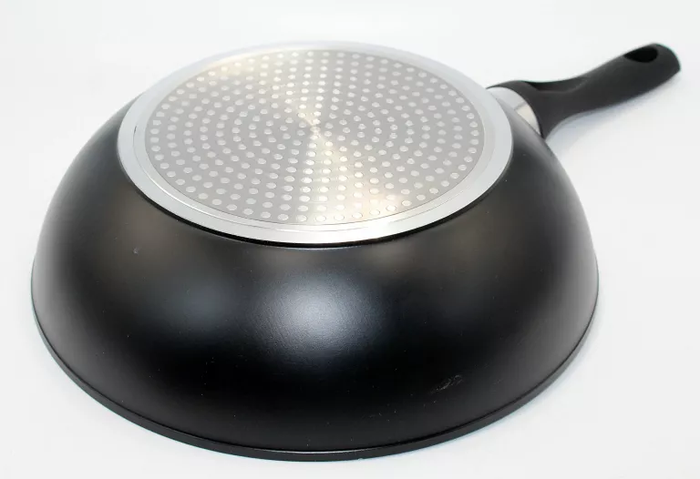 SMUKEE PATELNIA WOK Z POWŁOKĄ NIEPRZYWIERAJĄCĄ 28 X 8 CM CZARNA