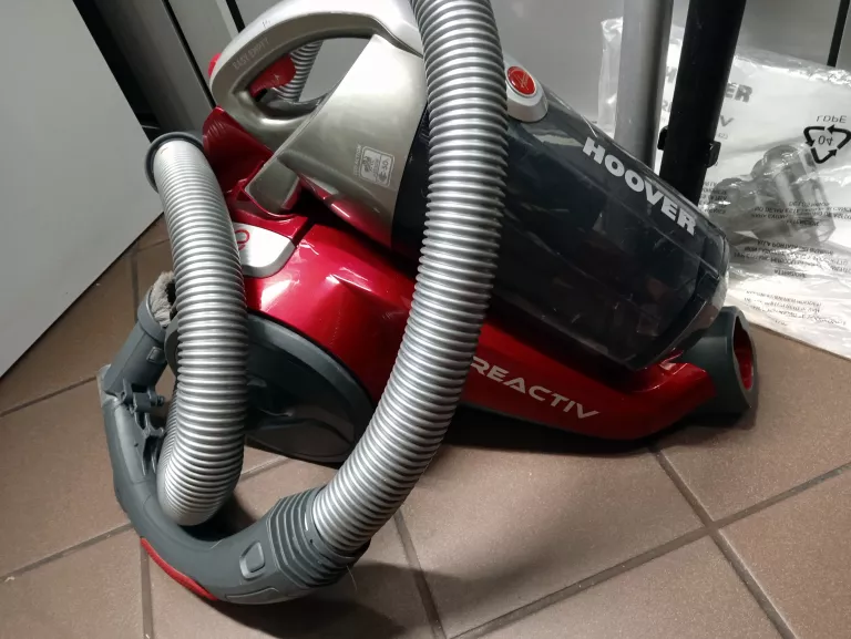 ODKURZACZ BEZWORKOWY HOOVER REACTIV RC81