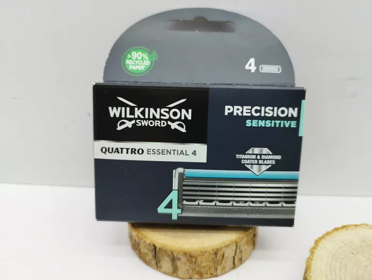 WKŁADY DO MASZYNEK WILKINSON QUATTRO ESSENTIAL 4 SENSITIVE