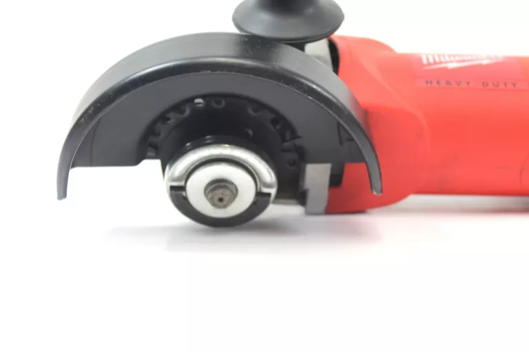 SZLIFIERKA KĄTOWA MILWAUKEE AG16 125 XE