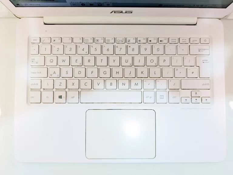 LAPTOP ASUS UX305CA-FB149T 8/128GB INTEL M3 13,3"