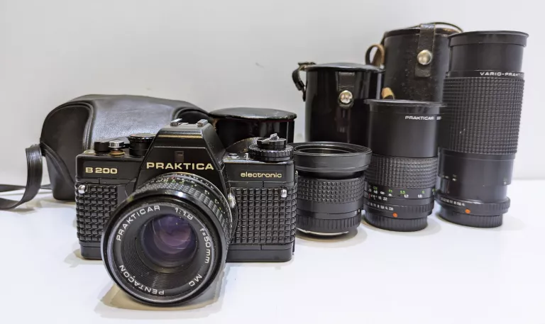APARAT KLISZOWY PRAKTICA B200 + 4 OBIEKTYWY - ZESTAW!