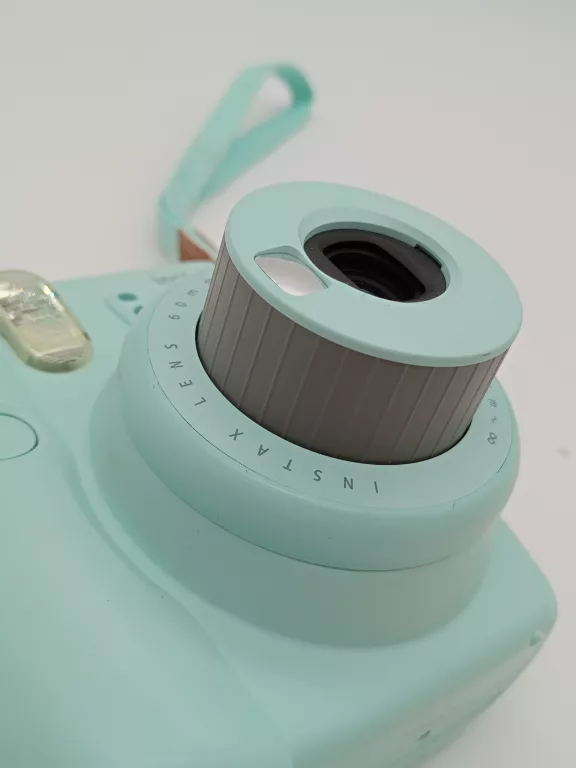 APARAT INSTAX MINI 9/WARTO!