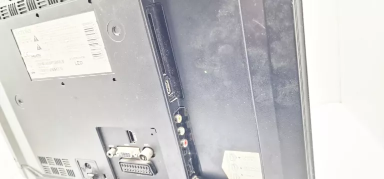 MONITOR TECHNIKA 19L 914