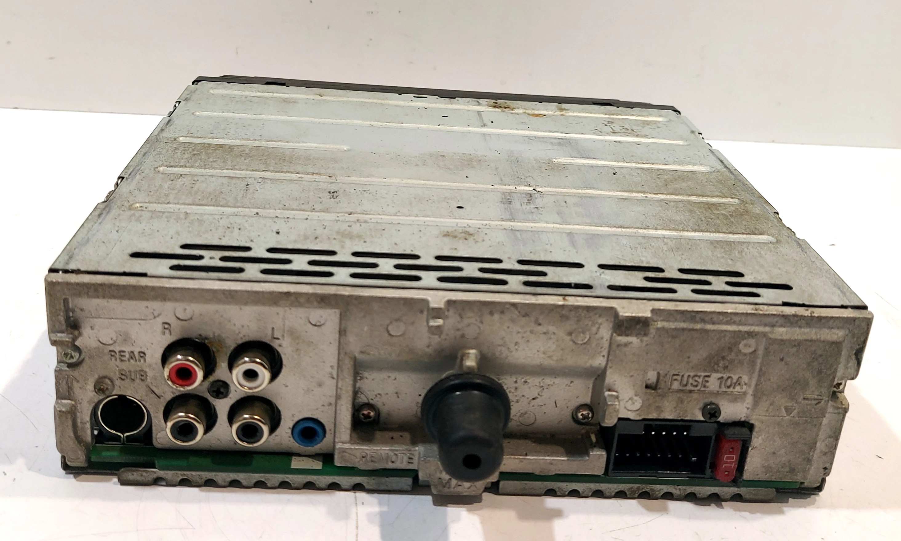 radio-sony-cdx-g1200u-rodzaje-odtwarzanych-nosnikow-205774-4