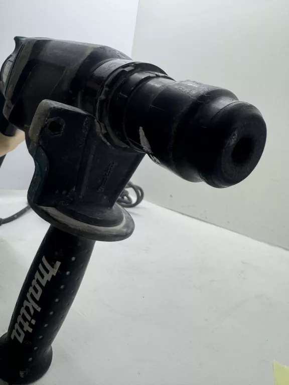 MŁOTOWIERTARKA MAKITA HR2610T