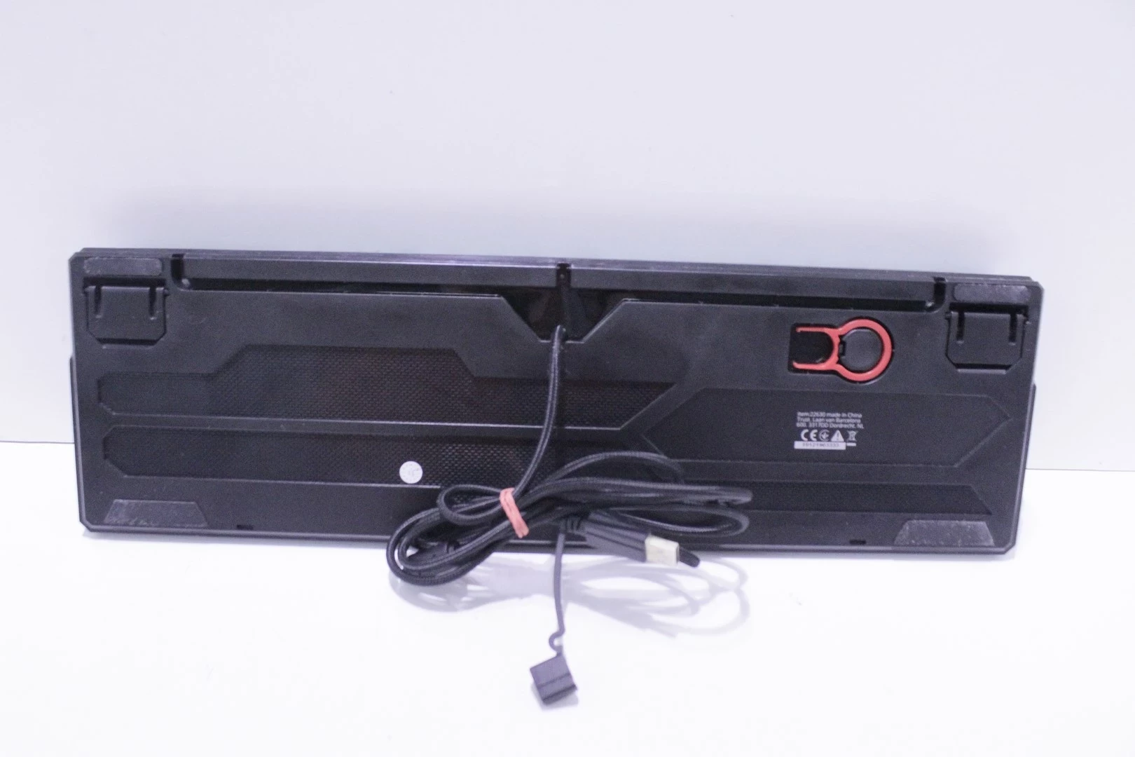 klawiatura-trust-laan-van-barcelona-600-interfejs-1247-1