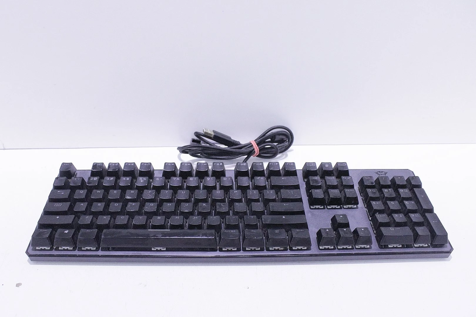 klawiatura-trust-laan-van-barcelona-600-sportowa-2-starachowice