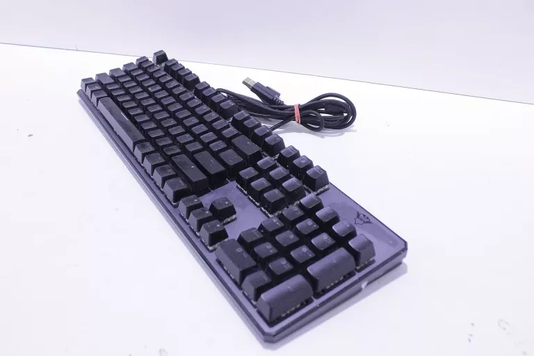 klawiatura-trust-laan-van-barcelona-600-stan-11323-2