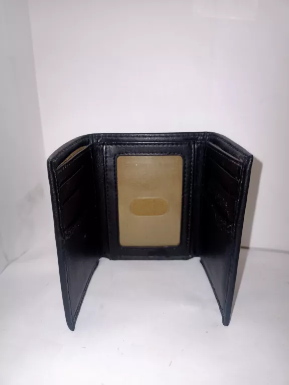 PORTFEL LEVIS CZARNY