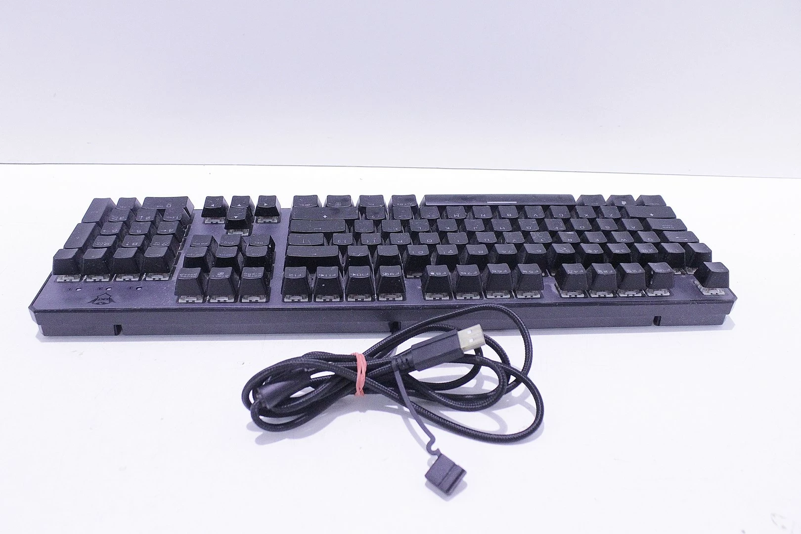 klawiatura-trust-laan-van-barcelona-600-typ-klawiatury-217377-276933