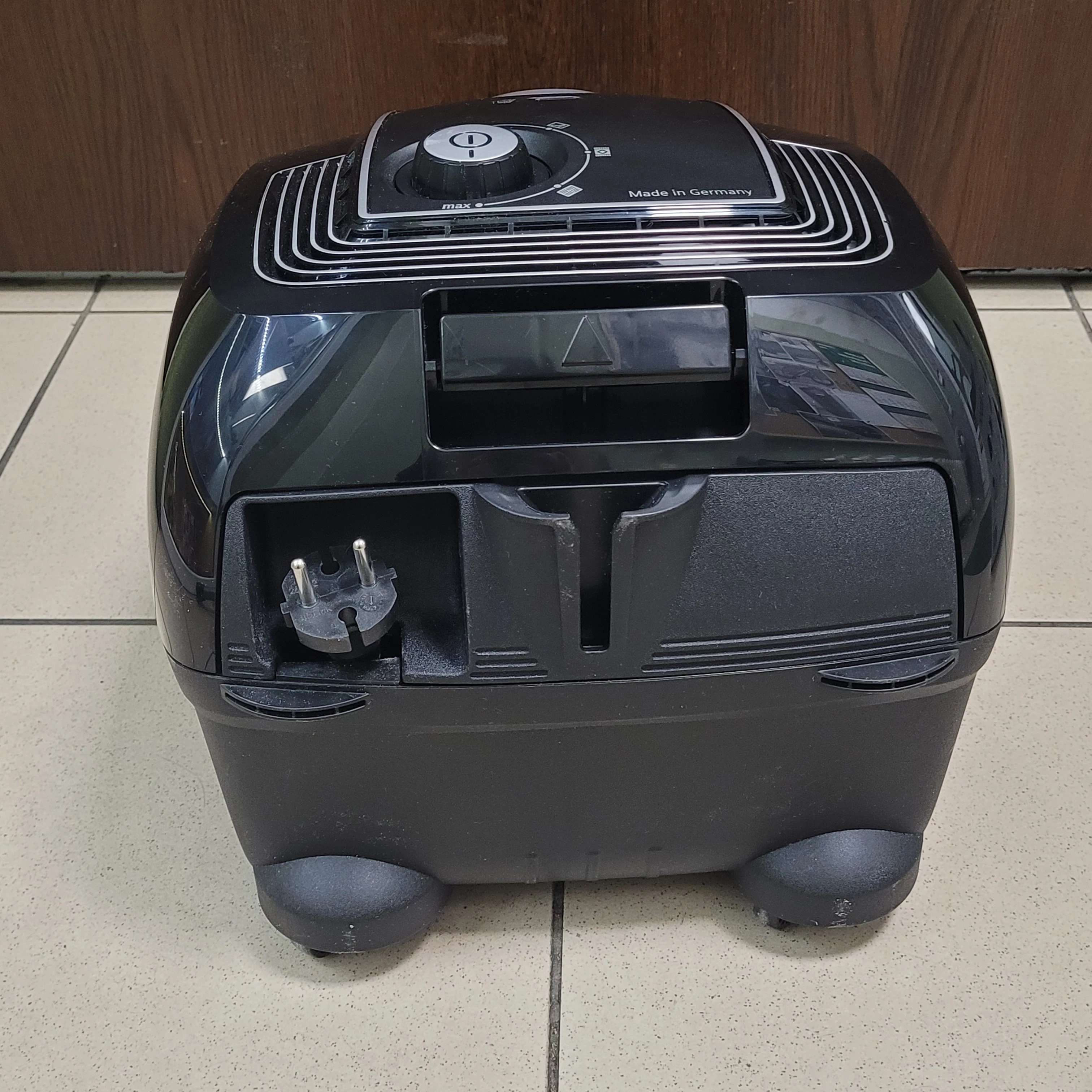 odkurzacz-bosch-serie-4-bgls48x350-komplet-super-stan-polecam-filtr-antyalergiczny