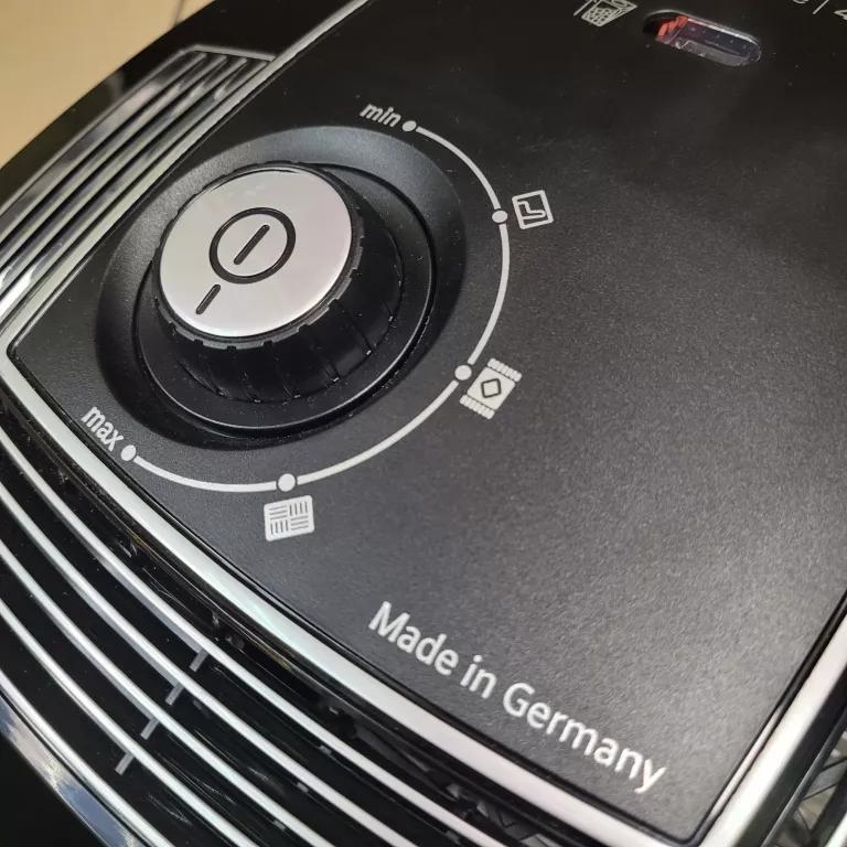 odkurzacz-bosch-serie-4-bgls48x350-komplet-super-stan-polecam-model-bgls48x350